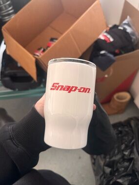 Snap-on White Insulated Travel Tumbler - Leak-Resistant Lid